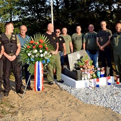 Premještanje spomenika Peri Perčeviću