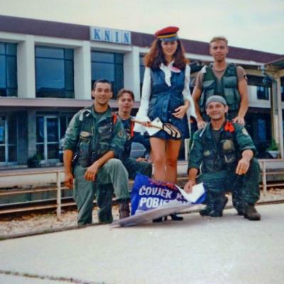 Heroji u miru 19
